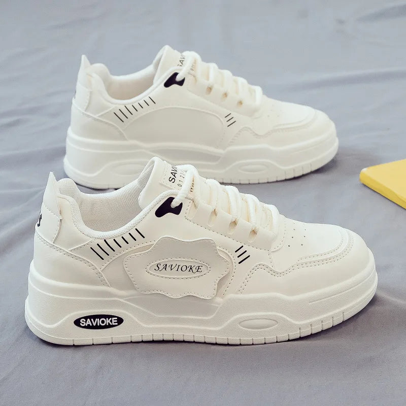 Autumn New White Shoes for Women, Fashionable and Versatile Casual Sports Shoes, Thick Soled Board Shoes