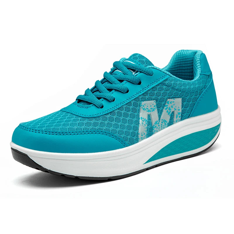 Women Comfortable, fashionable and breathable loafers, casual sports shoes,  height-increasing walking shoes