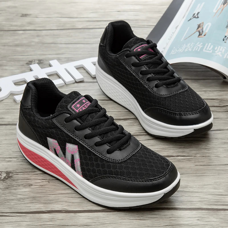 Women Comfortable, fashionable and breathable loafers, casual sports shoes,  height-increasing walking shoes