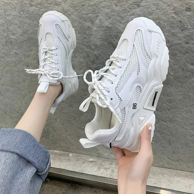 Women Spring sneakers