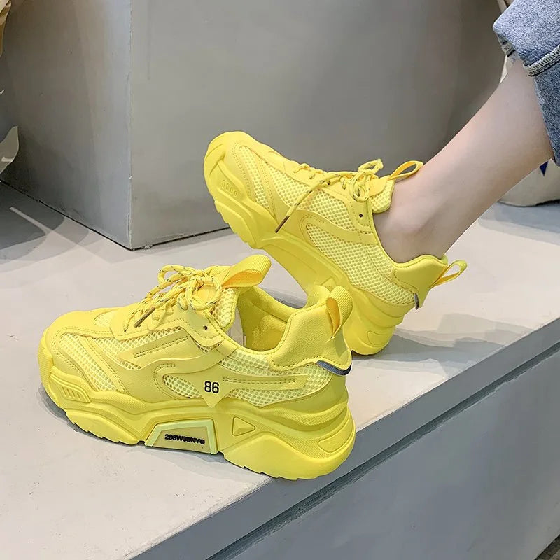 Women Spring sneakers