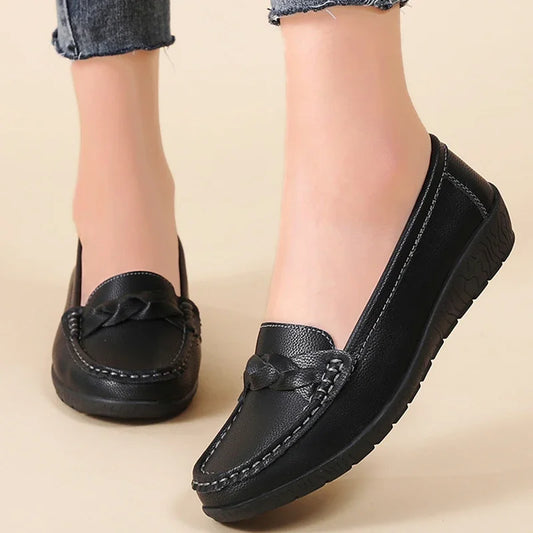 Women Flats Wedge Leather Fashion Comfortable Shoes Slip On Nurse Shoes Moccasins Outdoor  Big Size 35-44