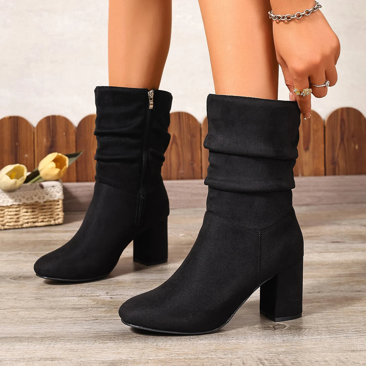 Women elegant Pleated booties, high heels, thick heels, suede, one-foot wide boots, fashionable spring, autumn, and winter boot