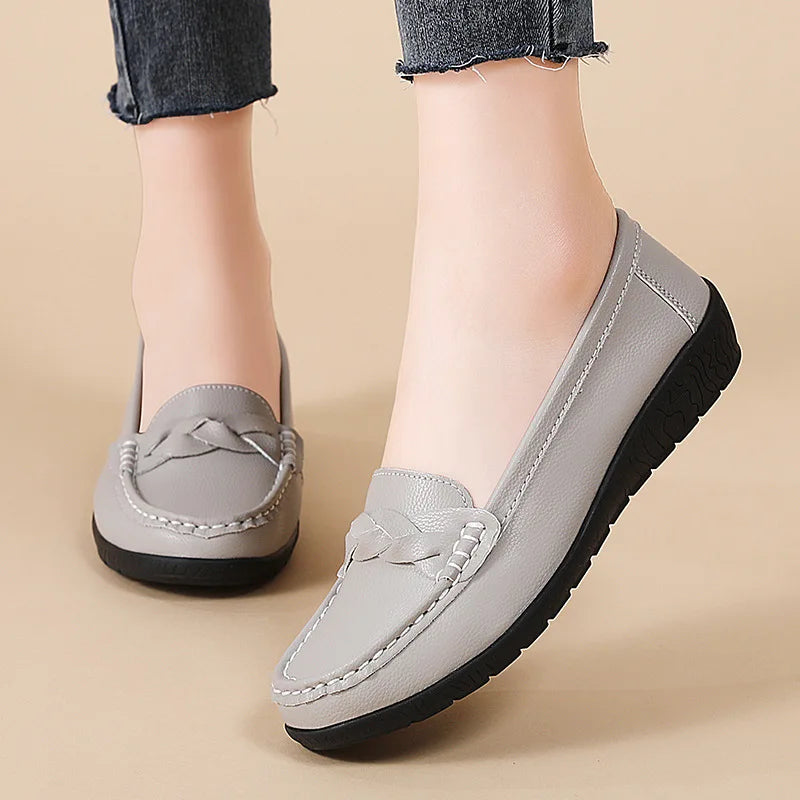 Women Flats Wedge Leather Fashion Comfortable Shoes Slip On Nurse Shoes Moccasins Outdoor  Big Size 35-44